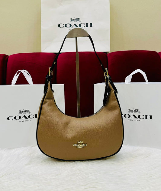 Coach moon shape